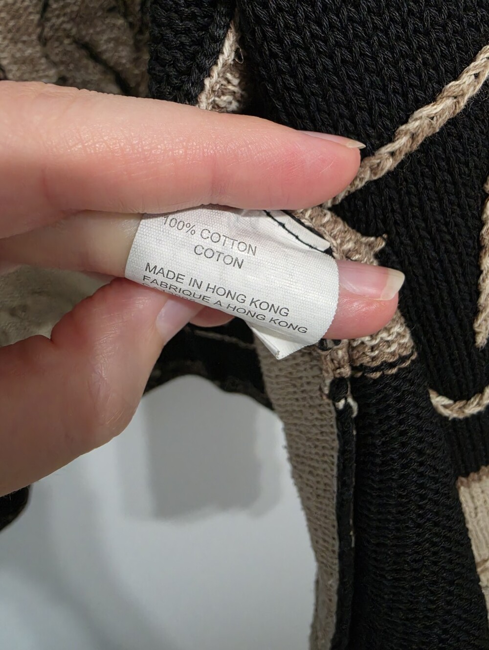134. Vintage Fall-themed Button Up Cardigan - Picture 5 of 6